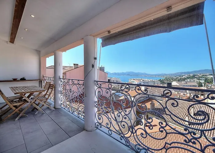 IMMOGROOM - Immeuble entier avec 5 appartements - CLIMATISATION - Proche de la plage et du Palais des Festivals